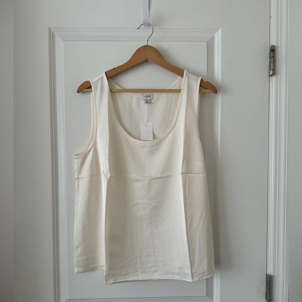 J Crew sleeveless blouse